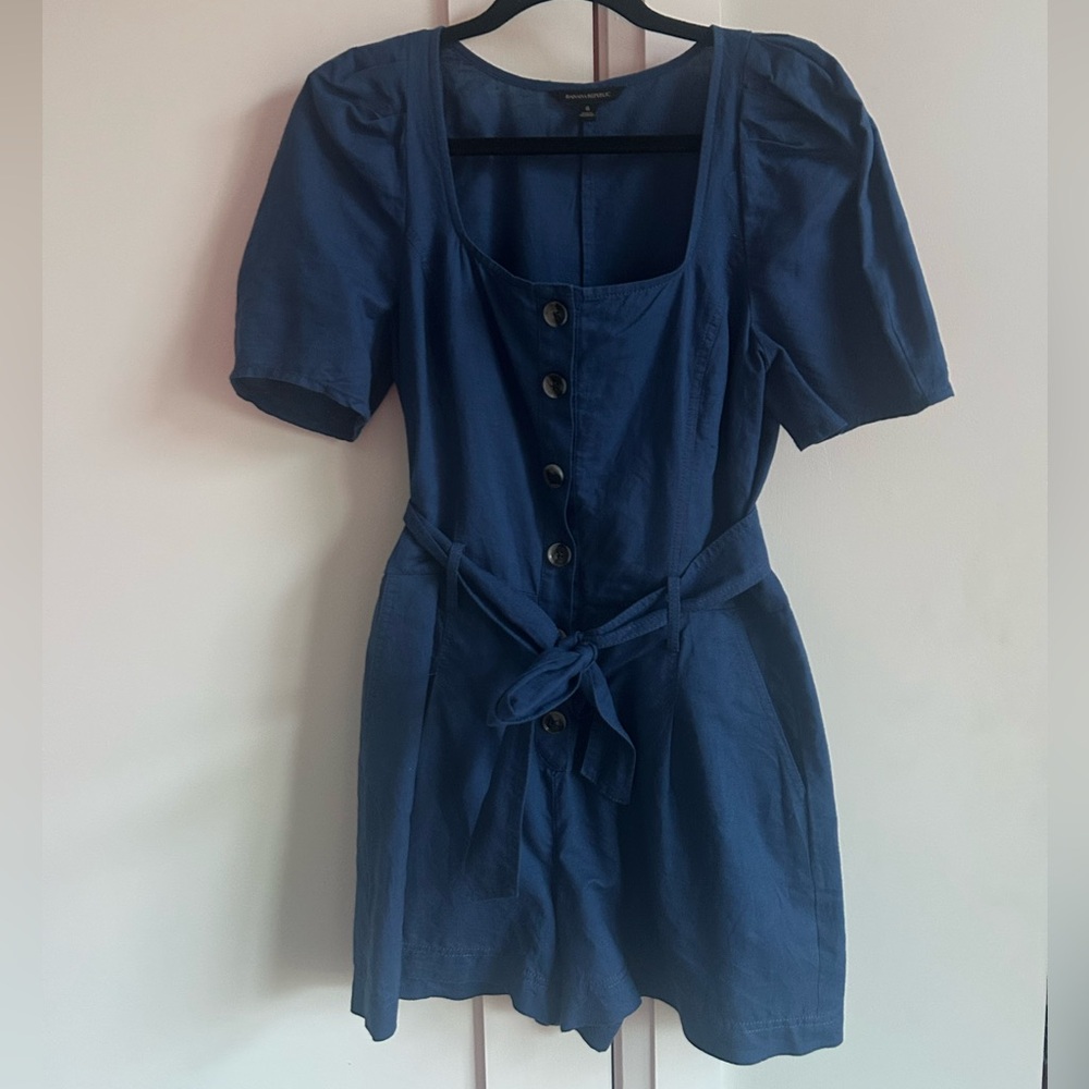 Banana Republic Button-Up Linen Romper - M
